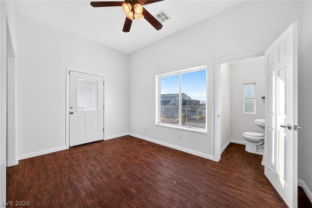 580 East Hickory Street, Pahrump, NV 89048