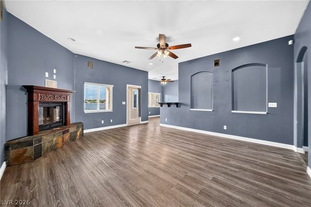 580 East Hickory Street, Pahrump, NV 89048