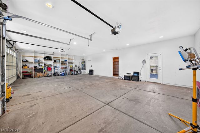 580 East Hickory Street, Pahrump, NV 89048