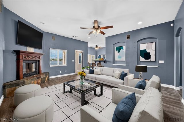 580 East Hickory Street, Pahrump, NV 89048