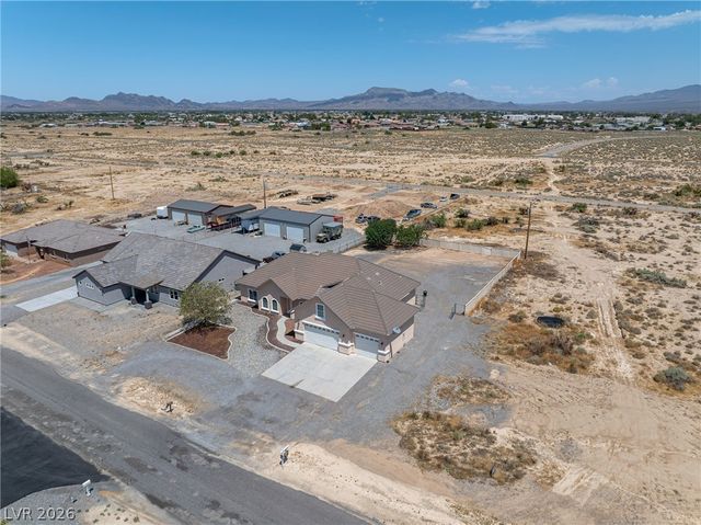 580 East Hickory Street, Pahrump, NV 89048