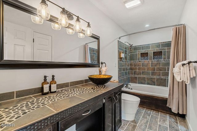 4822 White Pine Way, Sevierville, TN 37876