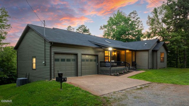 4822 White Pine Way, Sevierville, TN 37876
