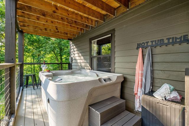 4822 White Pine Way, Sevierville, TN 37876