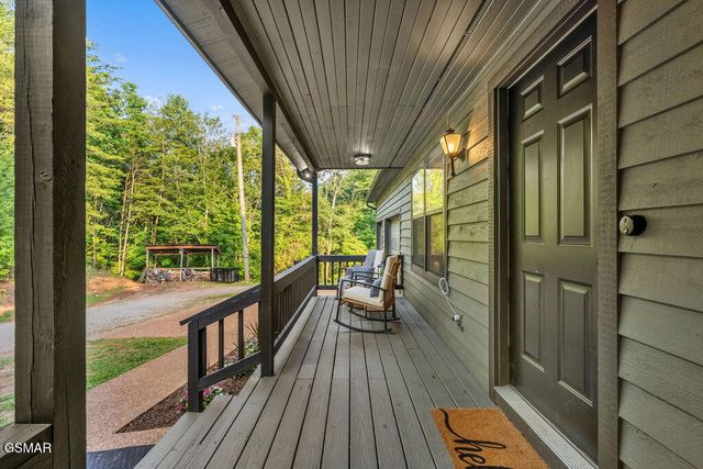 4822 White Pine Way, Sevierville, TN 37876