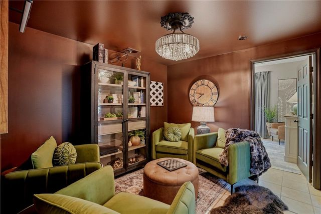 142 W Waters Edge Lane, West Union, SC 29696