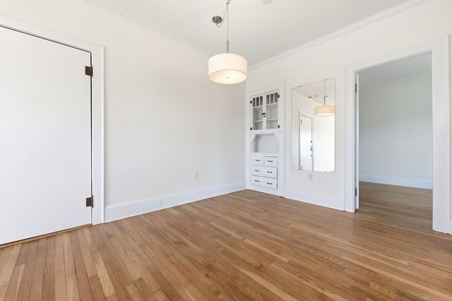 21 Bradlee Rd 54, Medford, MA 02155