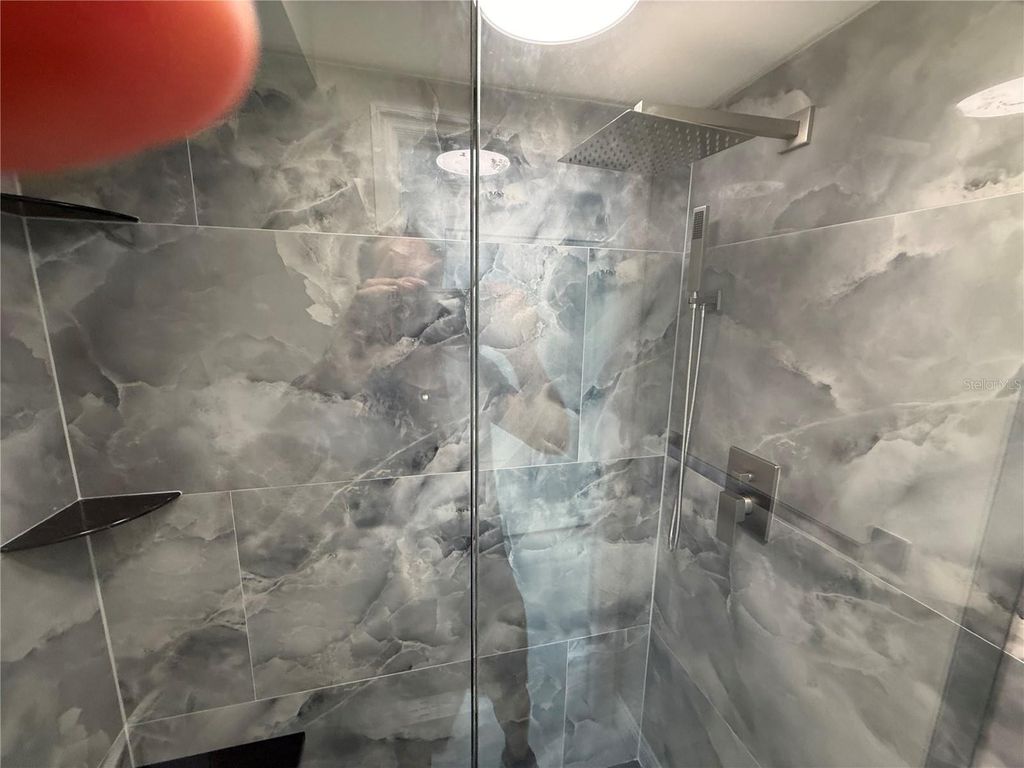 Image 46 of property listing at 2530 GARY CIRCLE 802, Dunedin, FL 34698