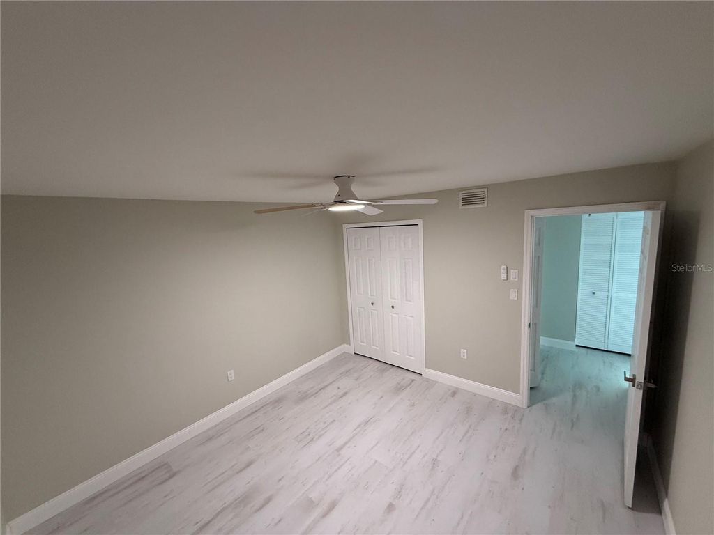 Image 51 of property listing at 2530 GARY CIRCLE 802, Dunedin, FL 34698