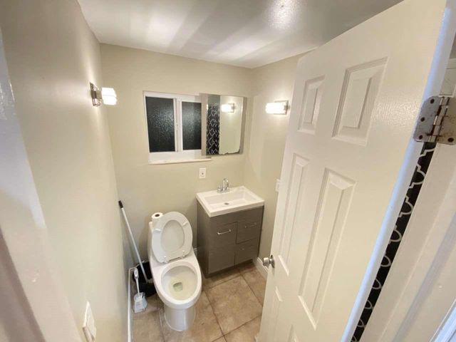 141 NW 10th Street, Pompano Beach, FL 33060