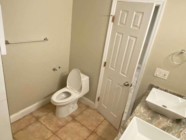 141 NW 10th Street, Pompano Beach, FL 33060