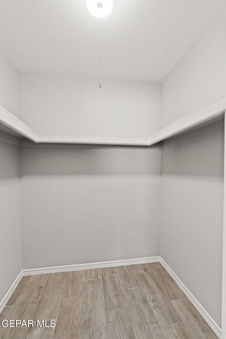 6400 Edgemere Boulevard 11, El Paso, TX 79925