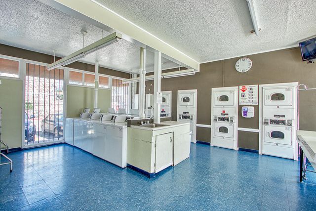 6400 Edgemere Boulevard 11, El Paso, TX 79925