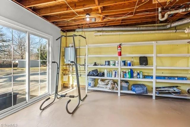 1843 Thompson Drive, Winston-salem, NC 27127