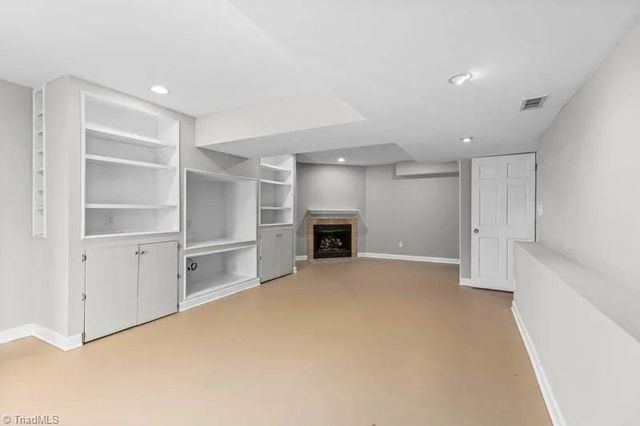 1843 Thompson Drive, Winston-salem, NC 27127