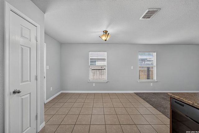 6121 Luckey Run, San Antonio, TX 78252