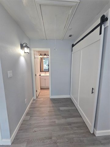 4724 4th Units B,C,D,E Street, Bacliff, TX 77518