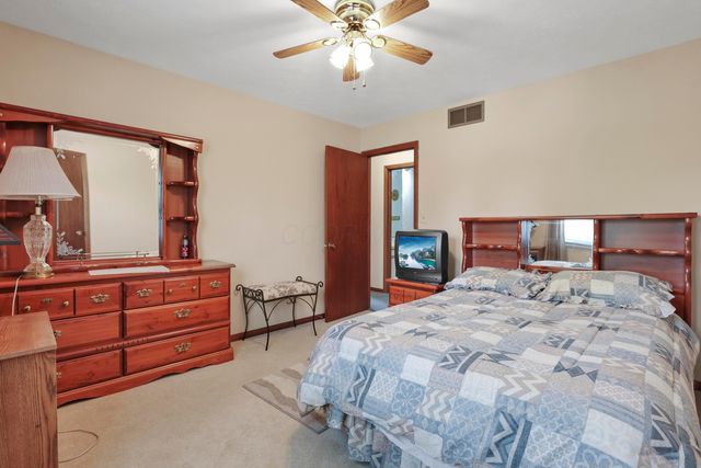 2639 Halleck Drive, Columbus, OH 43209