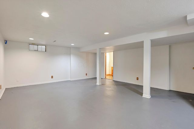 2639 Halleck Drive, Columbus, OH 43209