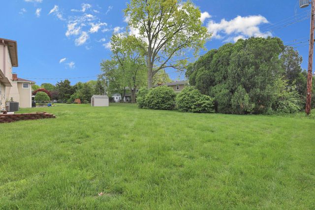 2639 Halleck Drive, Columbus, OH 43209