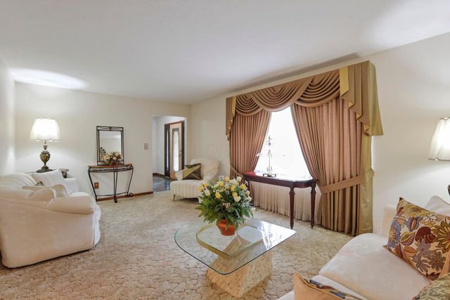 2639 Halleck Drive, Columbus, OH 43209