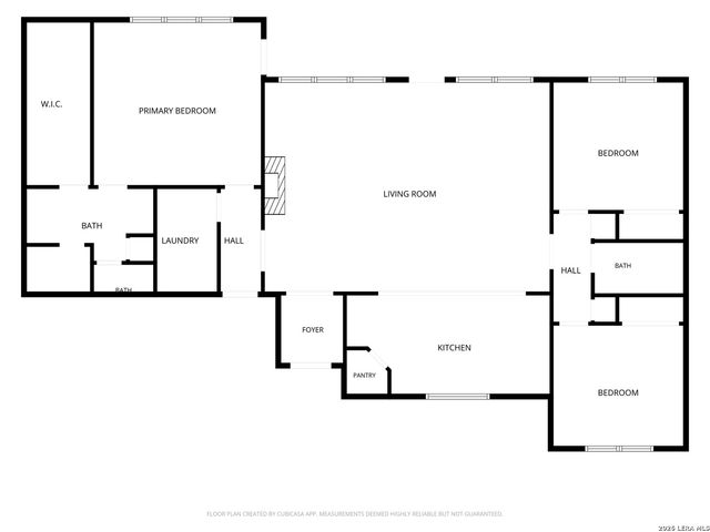 831 Lasso Loop, Canyon Lake, TX 78133