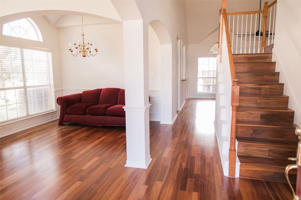 404 Belmont Court, Lewisville, TX 75067 — photo 3