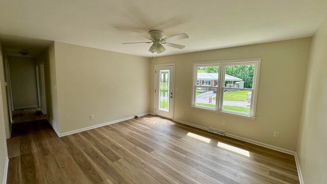 117 Cottage Avenue, Lancaster, KY 40444