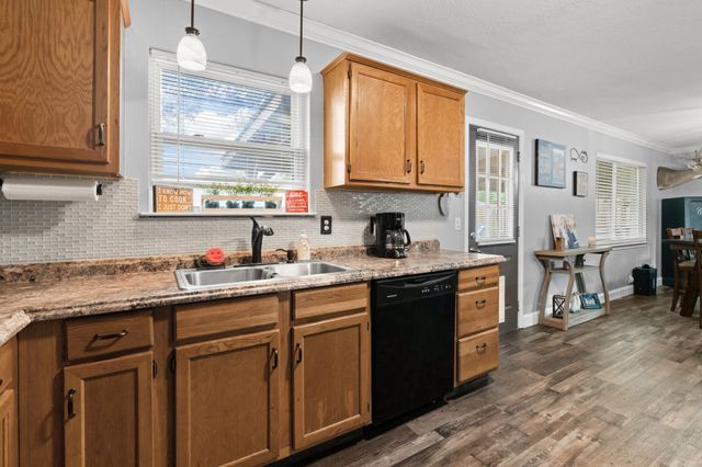 1908 Joslin Street, Cleburne, TX 76033