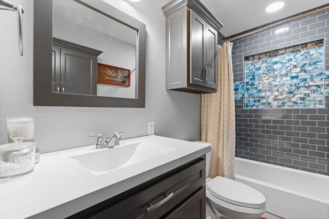 1908 Joslin Street, Cleburne, TX 76033