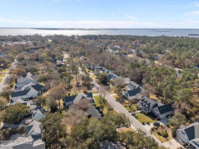 6122 River Sound Circle, Southport, NC 28461