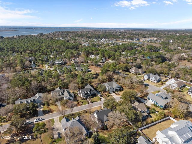 6122 River Sound Circle, Southport, NC 28461