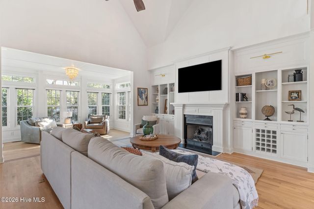 6122 River Sound Circle, Southport, NC 28461