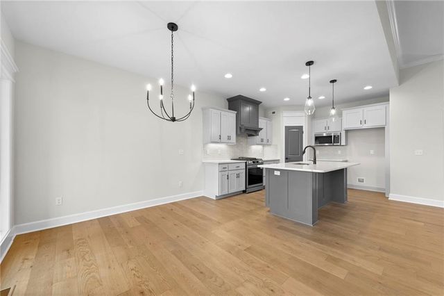 10619 N Bell Street, Kansas City, MO 64155