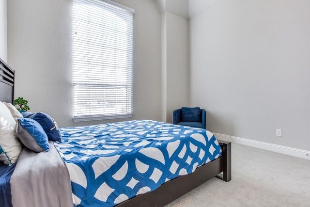 905 Lady Bird Drive, Mckinney, TX 75071