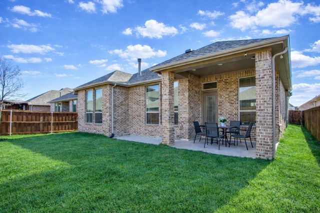 905 Lady Bird Drive, Mckinney, TX 75071