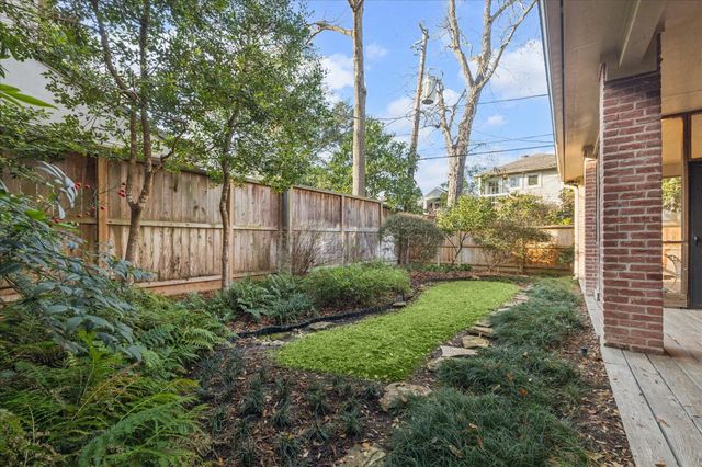 5614 Mercer Street, Houston, TX 77005