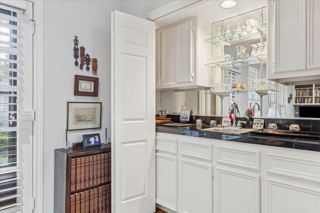 5614 Mercer Street, Houston, TX 77005