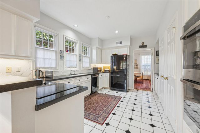 5614 Mercer Street, Houston, TX 77005