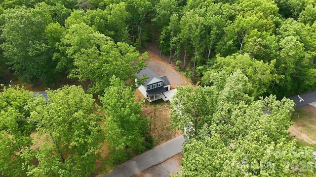 403 Sunset Drive, Bessemer City, NC 28016