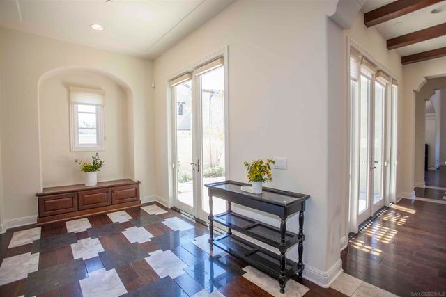 16632 Rose Of Tralee Ln, San Diego, CA 92127