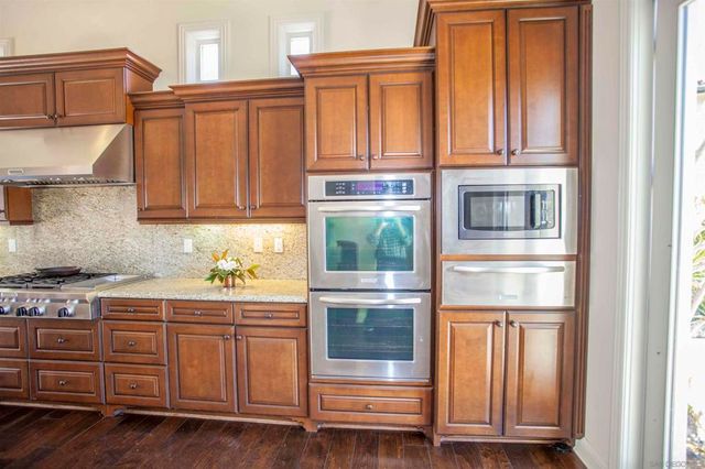 16632 Rose Of Tralee Ln, San Diego, CA 92127