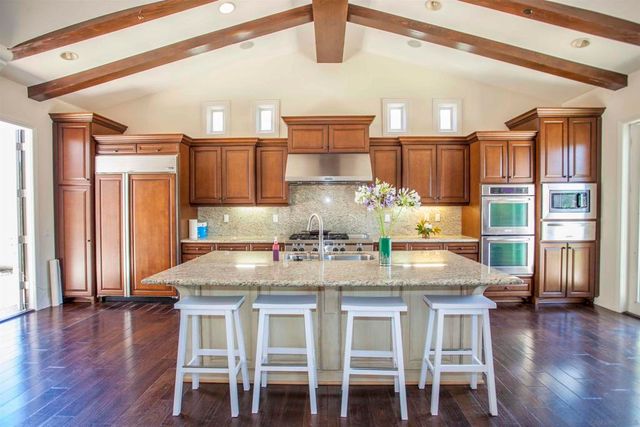 16632 Rose Of Tralee Ln, San Diego, CA 92127