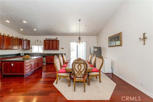 3789 Luna Road, Phelan, CA 92371