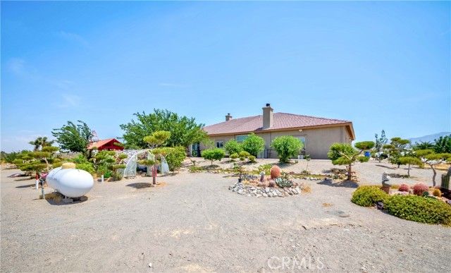 3789 Luna Road, Phelan, CA 92371