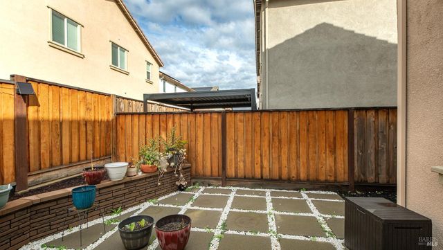 1464 descanso Ln, Fairfield, CA 94533