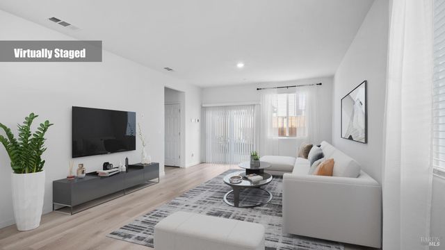 1464 descanso Ln, Fairfield, CA 94533