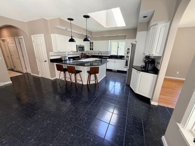 176 Genovevo Drive, Ludlow, MA 01056