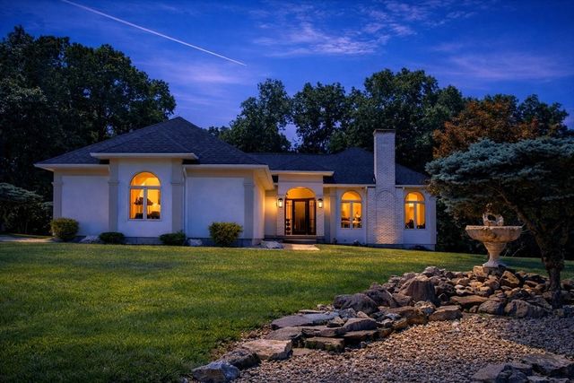 176 Genovevo Drive, Ludlow, MA 01056
