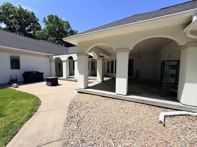 176 Genovevo Drive, Ludlow, MA 01056